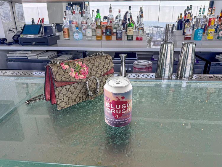 BLUSH_CRUSH_at_the_bar_750x